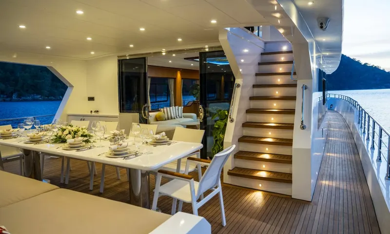 Lila Trawler – Bild 20