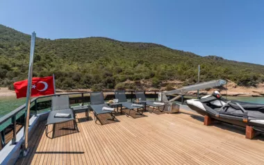 Calm Down by Custom Made – Private Motor Yacht Charter in Turkey