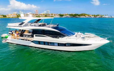 Optimus Prime by Galeon – Private Motor Yacht Charter in the USA