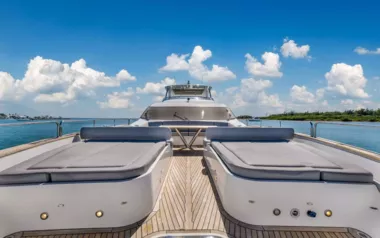 Rmm Job by Sunseeker – Private Motor Yacht Charter in the USA