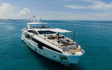 Carpe Diem by Azimut – Private Superyacht Charter in the Turks and Caicos