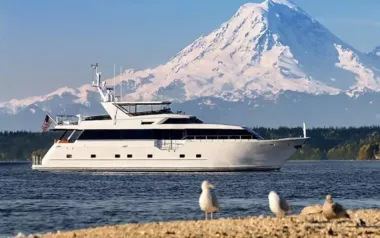 Blackwood by Broward – Private Motor Yacht Charter in Alaska