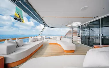 Proposition by Azimut – Private Superyacht Charter in the Bahamas