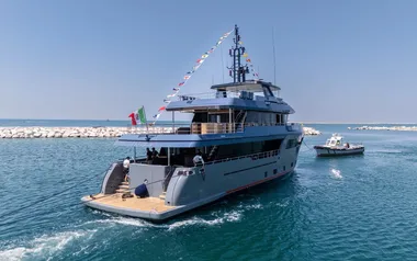 Haze II by Cantiere Delle Marche – Private Superyacht Charter in the Turks and Caicos