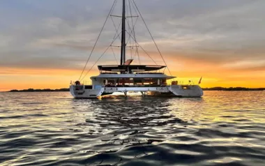 Blue Griffin by Lagoon – Private Luxury Catamaran Charter in Panama City