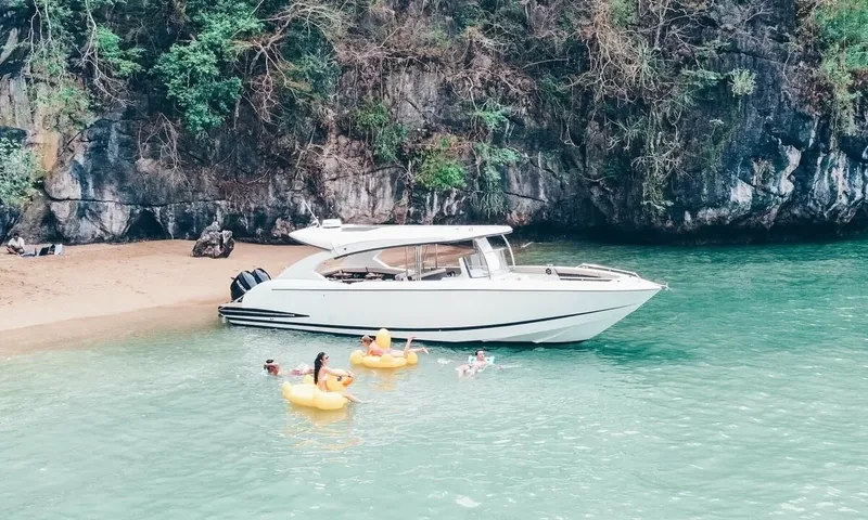 Ocean Pearl image 18
