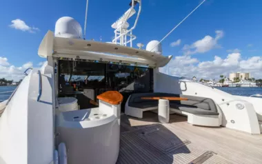 Ivy by Sunseeker – Private Motor Yacht Charter in Puerto Rico