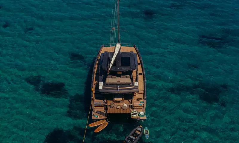 Honeymoon image 25