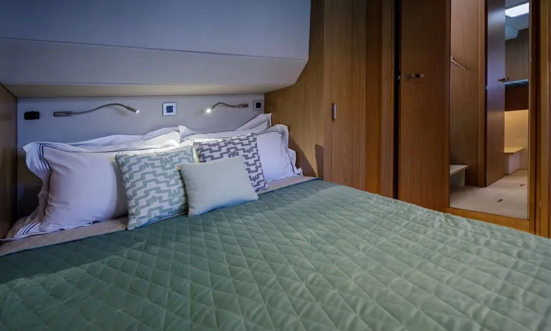 Libra image 8