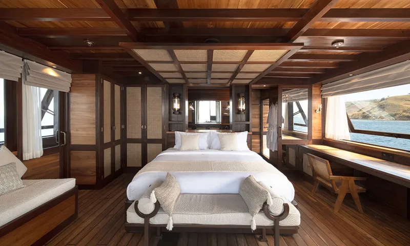 Sanya image 24