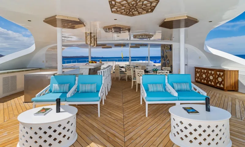 Elite Galapagos – Bild 46