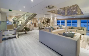 Elite Galapagos by Custom Made – Private Superyacht Charter in Ecuador