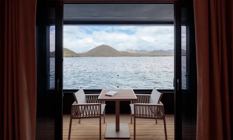 Hermes Catamaran – image 17