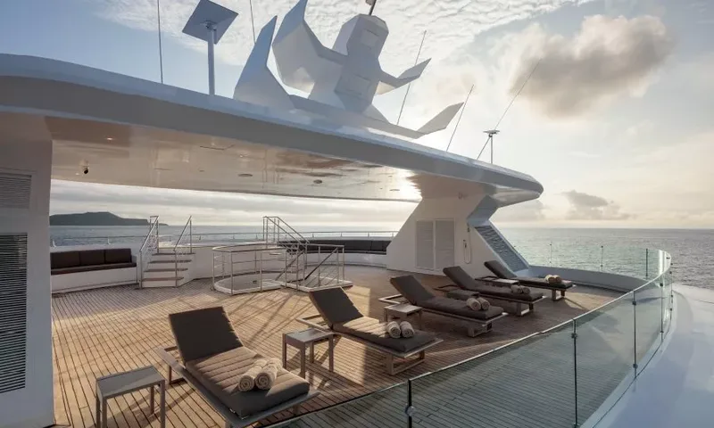 Hermes Catamaran – image 35