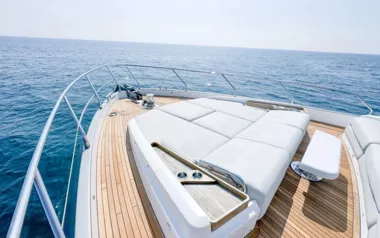 Spysea by Azimut – Private Motor Yacht Charter in the USA