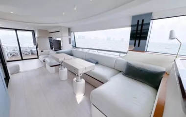Spysea by Azimut – Private Motor Yacht Charter in the USA