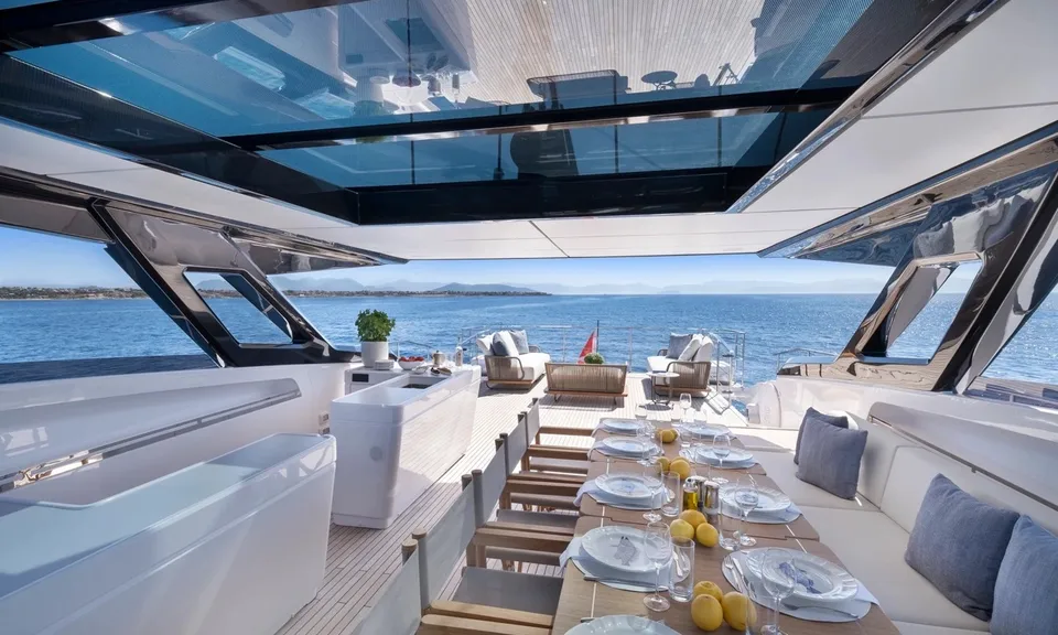 Spica, 2023 Ferretti 1000, photo 18