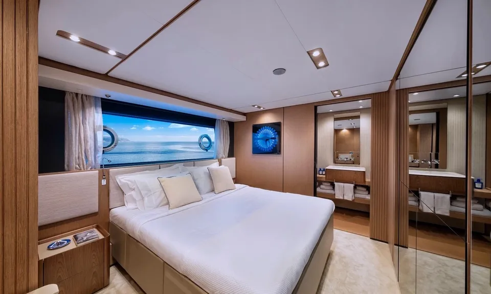Spica, 2023 Ferretti 1000, photo 13