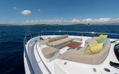 Olivia Magellano by Azimut – Private Motor Yacht Charter in Split