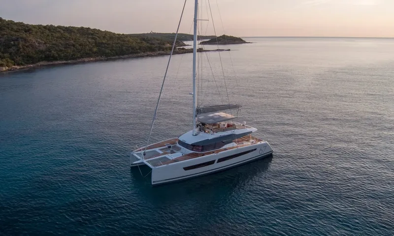Isola – image 12