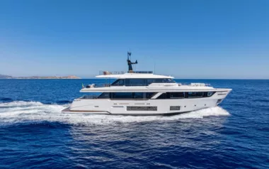 Twins by Ferretti – Private Motor Yacht Charter in Italy