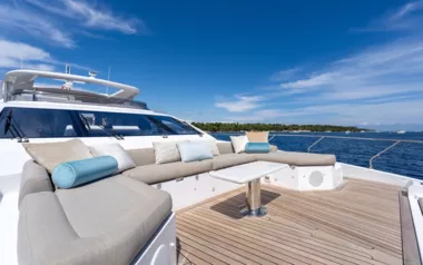 Zozo by Azimut – Private Motor Yacht Charter in Sardinia