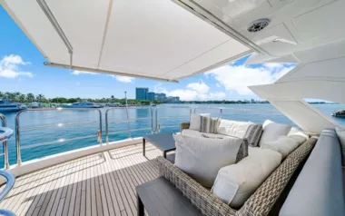 Seawalker by Sunseeker – Private Motor Yacht Charter in the USA
