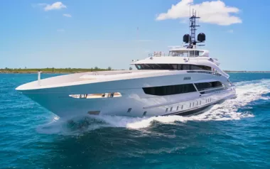 Arkadia by Heesen – Private Superyacht Charter in the Turks and Caicos