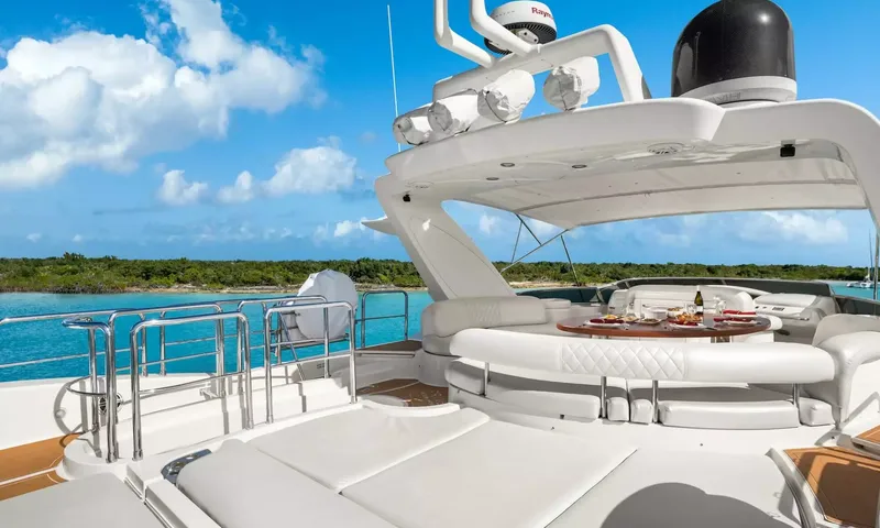 Azimut image 6