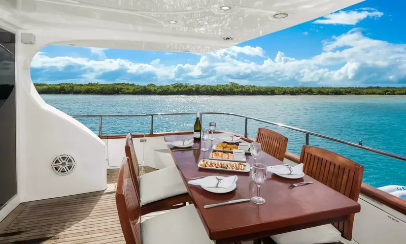Azimut image 11