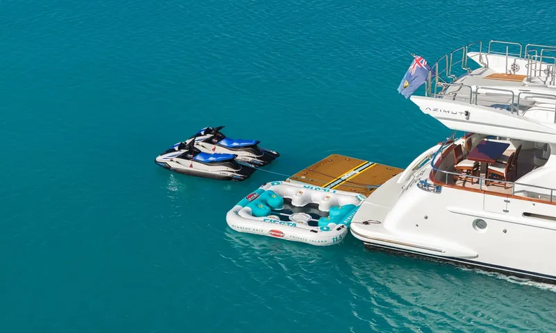 Azimut image 21