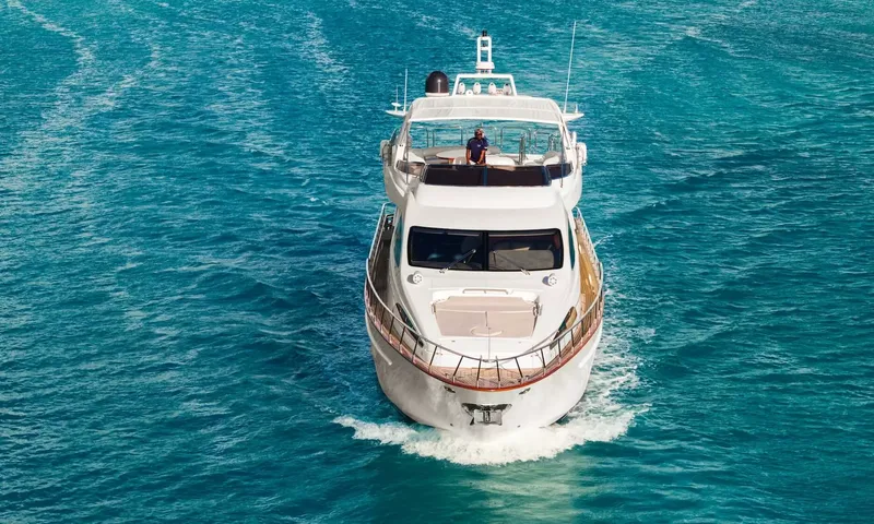Azimut image 22