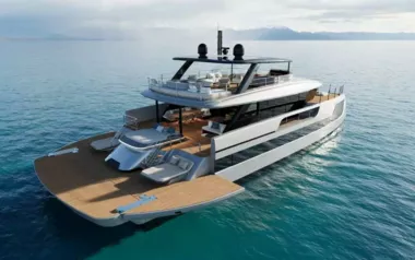 MIIA by Sunreef Yachts – Private Power Catamaran Charter in the Turks and Caicos
