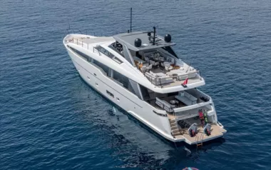 Tell No One by Sanlorenzo – Private Motor Yacht Charter in Corsica