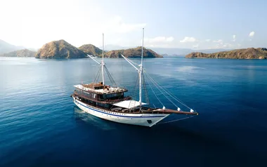 Bhavana by Haji Abdullah – Private Motor Sailer Charter in Komodo