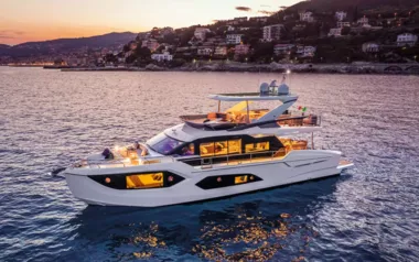 Almaju by Absolute Yachts – Private Motor Yacht Charter in St Tropez
