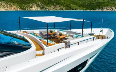 Canoe Canoe by Custom Line – Private Superyacht Charter in the Turks and Caicos