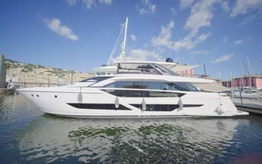 Asmara by Ferretti – Private Motor Yacht Charter in Italy