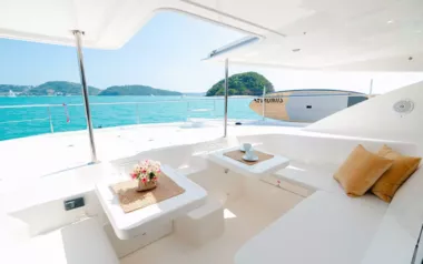Sail La Vie by Leopard Catamarans – Private Power Catamaran Charter in Thailand