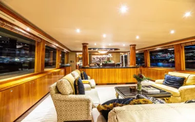 Serengeti by Westport – Private Motor Yacht Charter in Alaska