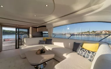 Leeloo by Azimut – Private Motor Yacht Charter in Croatia