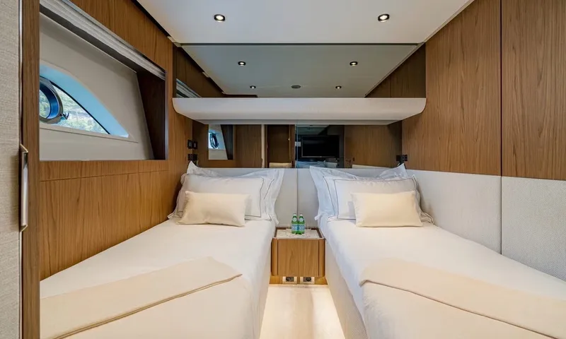 Sea Diamond image 20