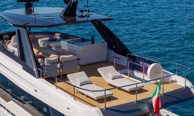 Sea Diamond image 24