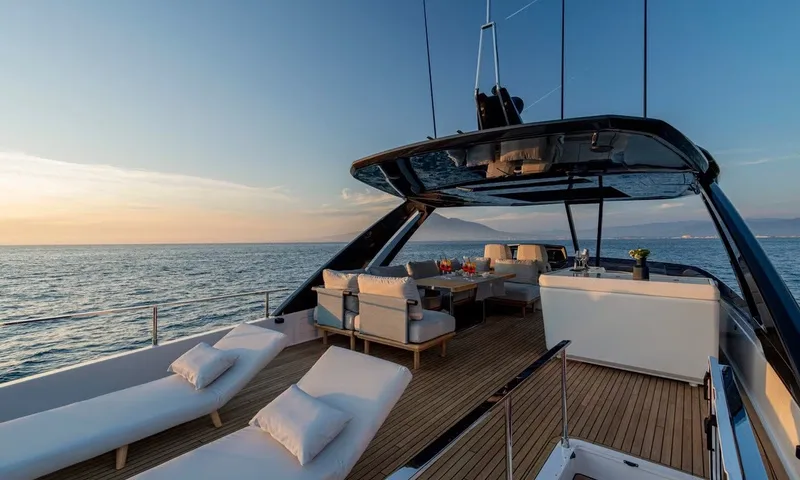 Sea Diamond image 25