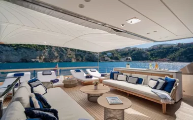 Invictus by Sanlorenzo – Private Motor Yacht Charter in France