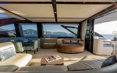 Ale by Azimut – Private Motor Yacht Charter in Amalfi