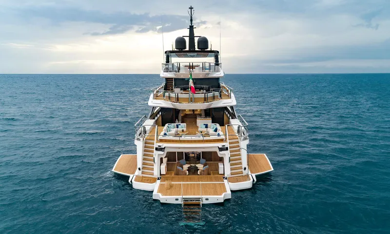 Maverick II image 21