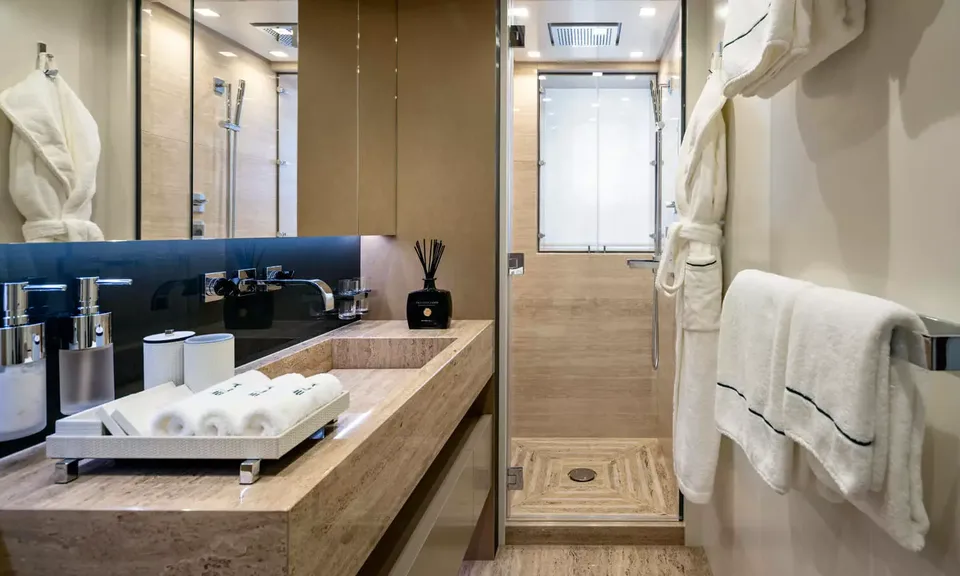 Ela, 2021 Heesen, photo 21