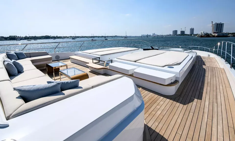 Velocity, 2020 Mangusta GranSport 54, photo 3