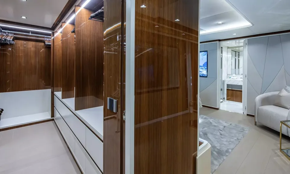 Velocity, 2020 Mangusta GranSport 54, photo 27
